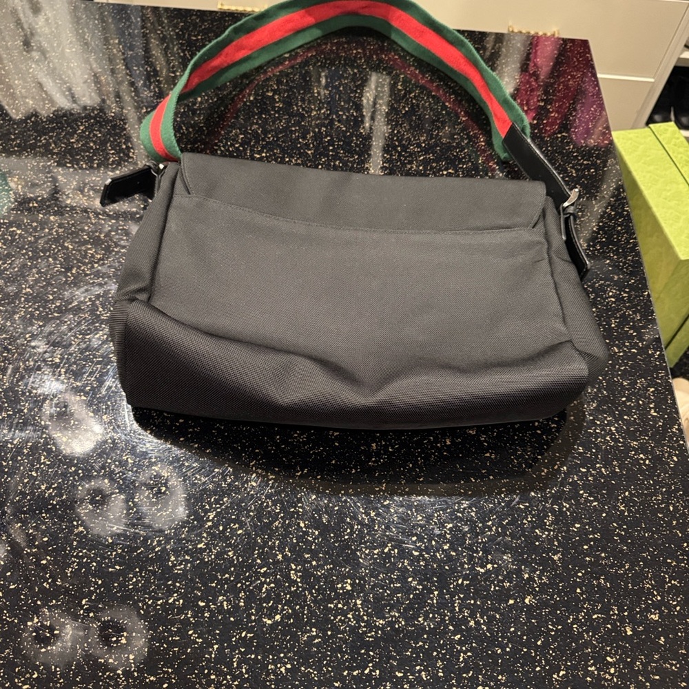 Gucci Web Strap Messenger - Picture 3 of 6